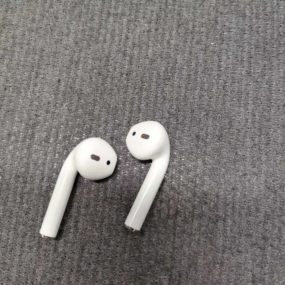 Apple AirPods A1602 Charging Case & Earbuds White Bluetooth OEM